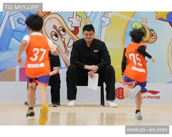 雅典姚明担任中国代表团旗手展现体育精神与民族自豪感