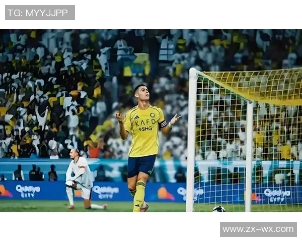 国王杯激战：里昂逆转切尔西全场沸腾精彩瞬间回顾