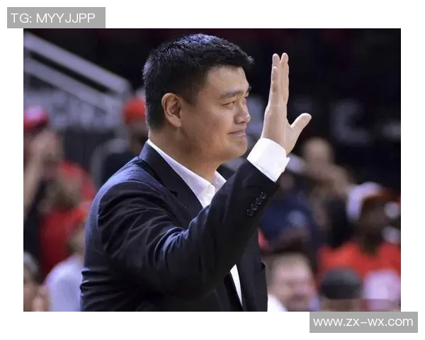 姚明比赛战术解析：如何运用身高优势与团队配合提升篮球竞技水平