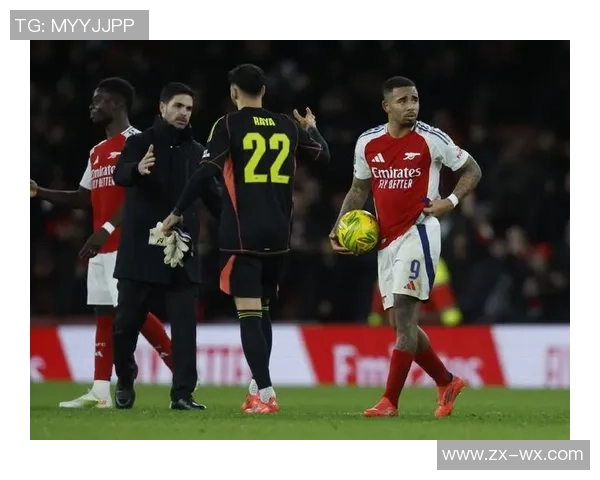 友谊赛平局那不勒斯与阿森纳激战帽子戏法引发转会热议 友谊赛平局那不勒斯与阿森纳激战帽子戏法引发转会热议